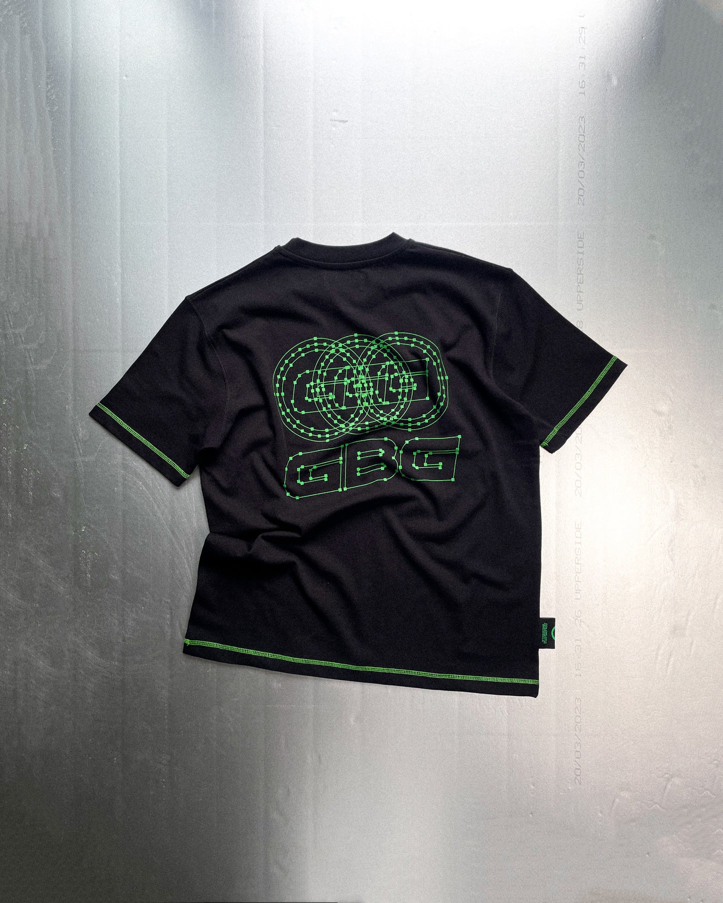 SQUARE DOT TEE BLACK (GREEN STITCHING)