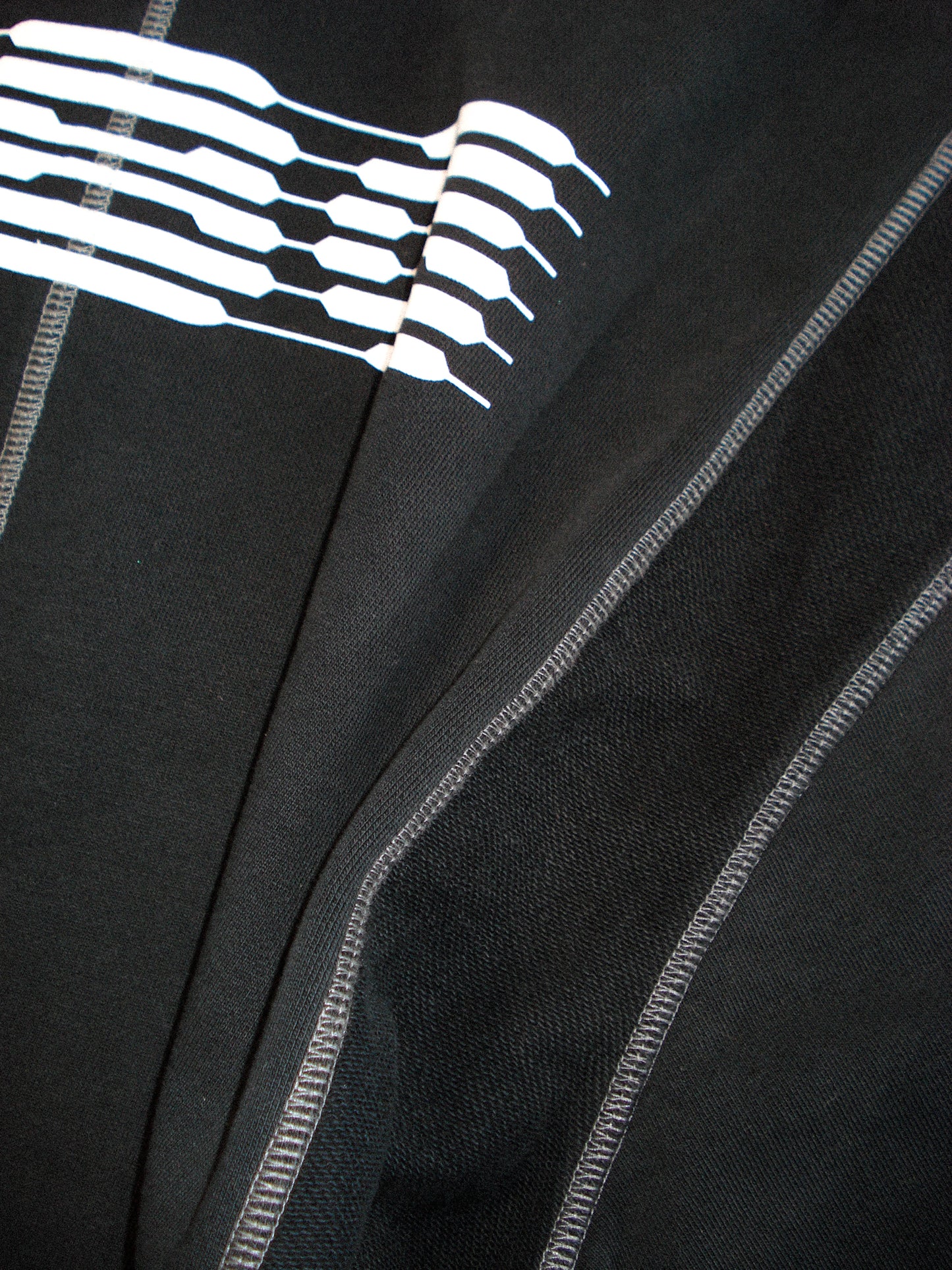 CONTRAST REVERSED ZIP SWEATER WASHED