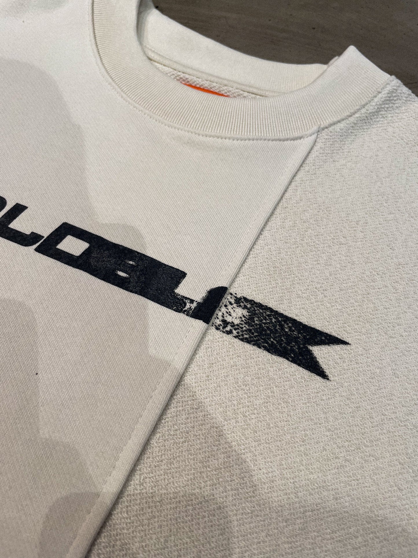 ASPARAGUS REVERSED CREWNECK