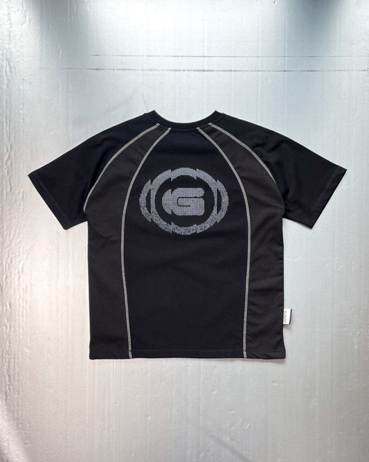 MESHED CONTRAST SEAM TSHIRT
