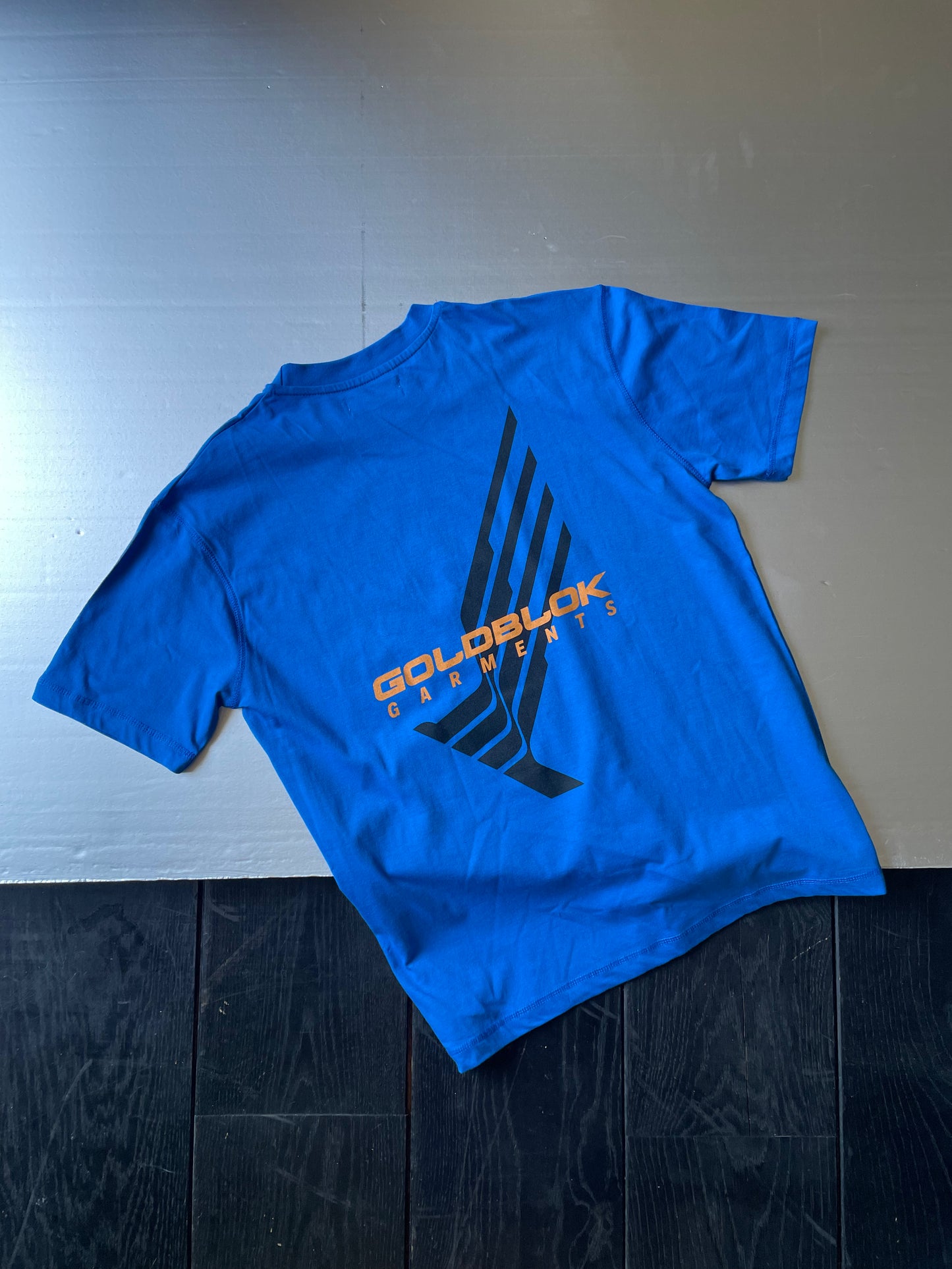 SS25 SAMPLE TEE SIZE M & L