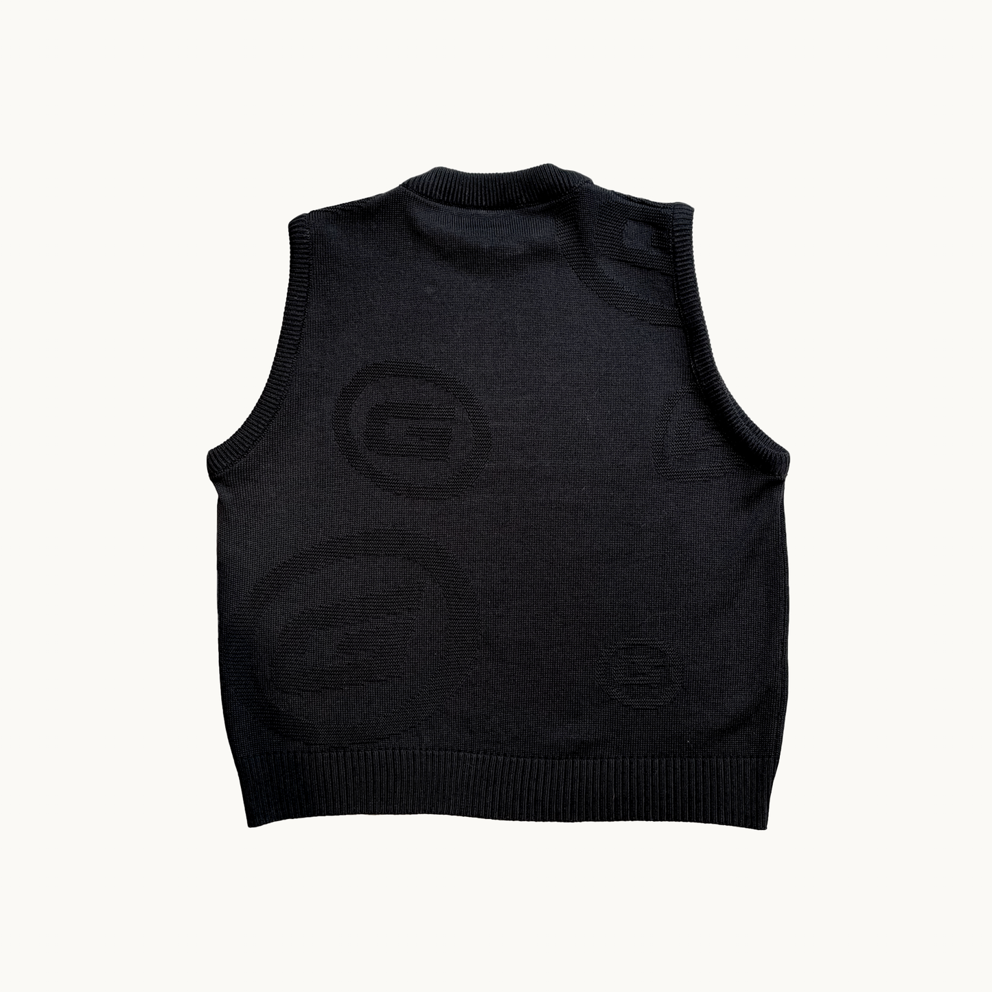 VEKNIS KNIT VEST BLACK ON BLACK