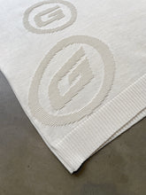 Load image into Gallery viewer, VEKNIS KNIT SWEATER TONE ON TONE CREME
