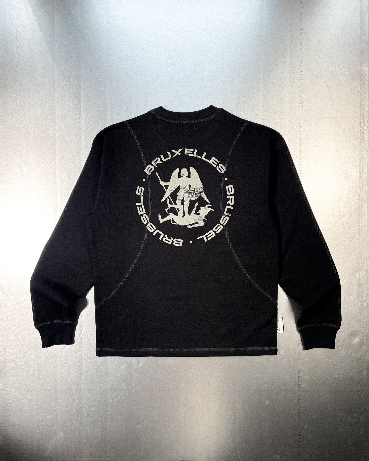 FOR THE CITY LONGSLEEVE SWEATER