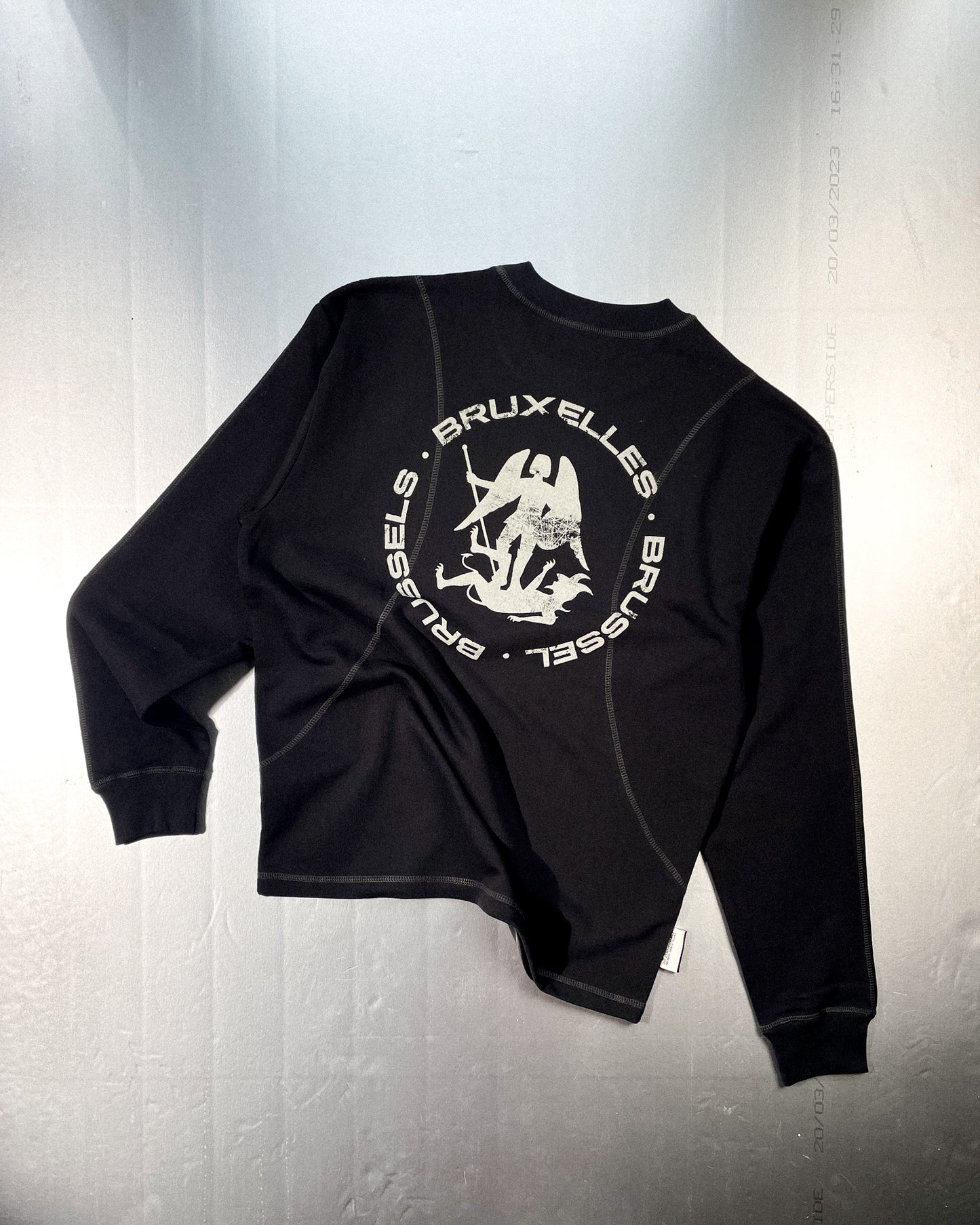 FOR THE CITY LONGSLEEVE SWEATER