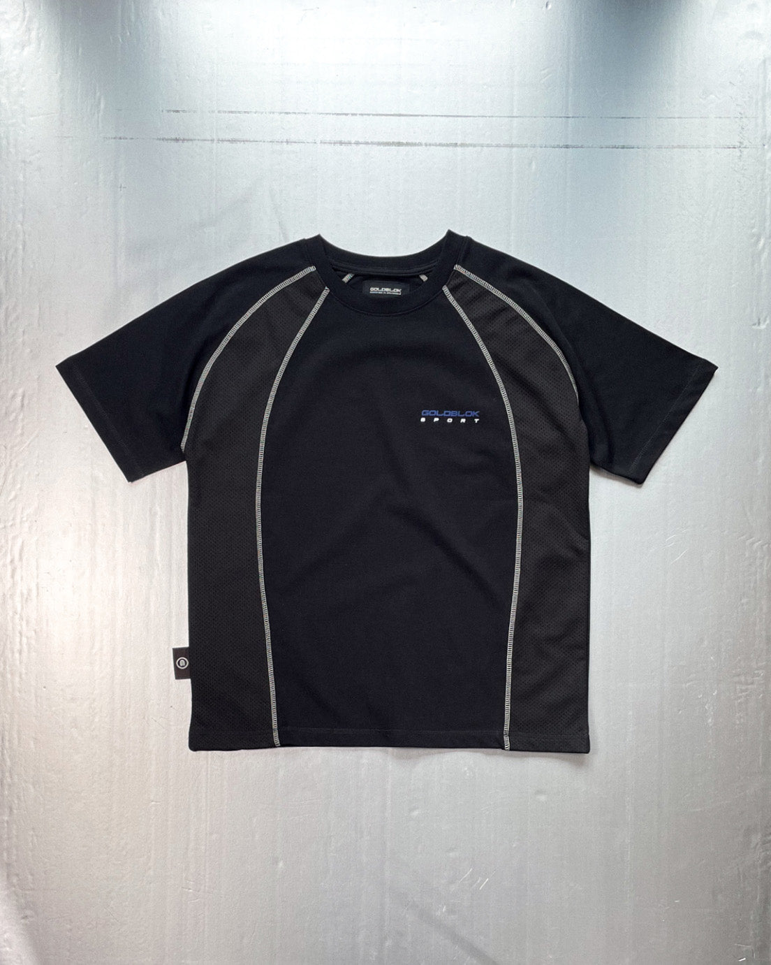 MESHED CONTRAST SEAM TSHIRT
