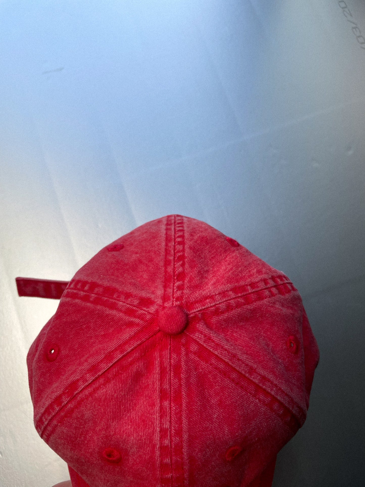 SNOW WASHED RED HAT
