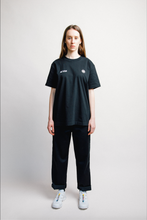 Load image into Gallery viewer, TEE BLACK PVC MULTICOLOR PRINT
